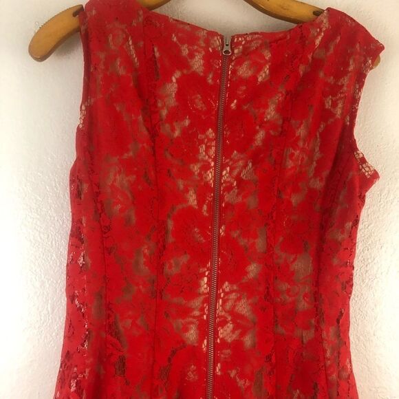 Julian starlit Lace Sleeveless red dress size 6. New with tags - Picture 5 of 7